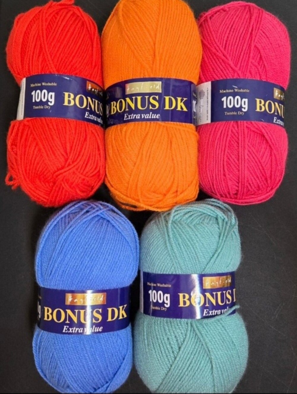 HAYFIELD Bonus DK KnittinYarn 5 Skeins